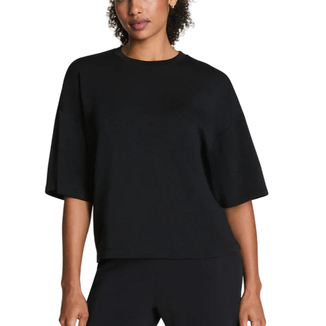 Airessentials_Boxy_Tee2_ella_where_she_shops
