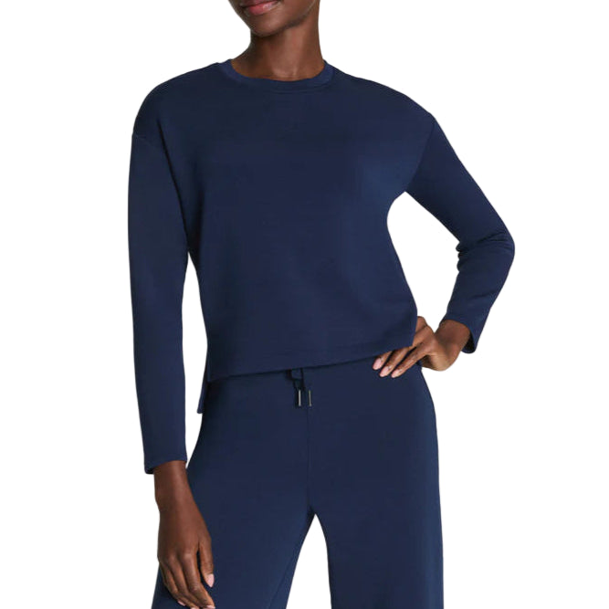 Airessentials_Long_Sleeve_Top2_ella_where_she_shops