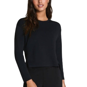 Airessentials_Long_Sleeve_Top_ella_where_she_shops