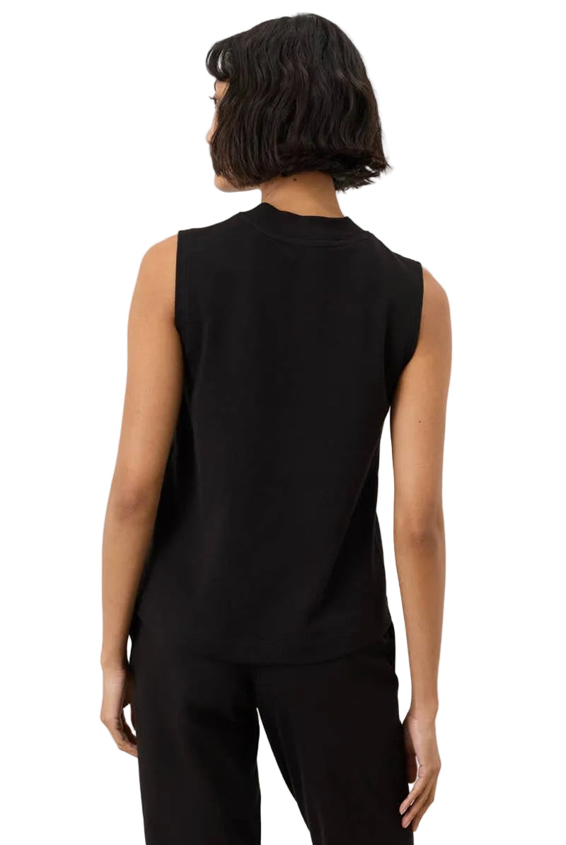 Airplane_Mock_Neck_Shell2_ella_where_she_shops