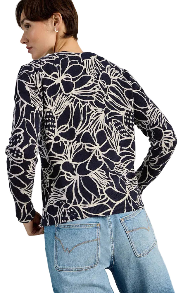 Lulu_Cardi5_ella_where_she_shops