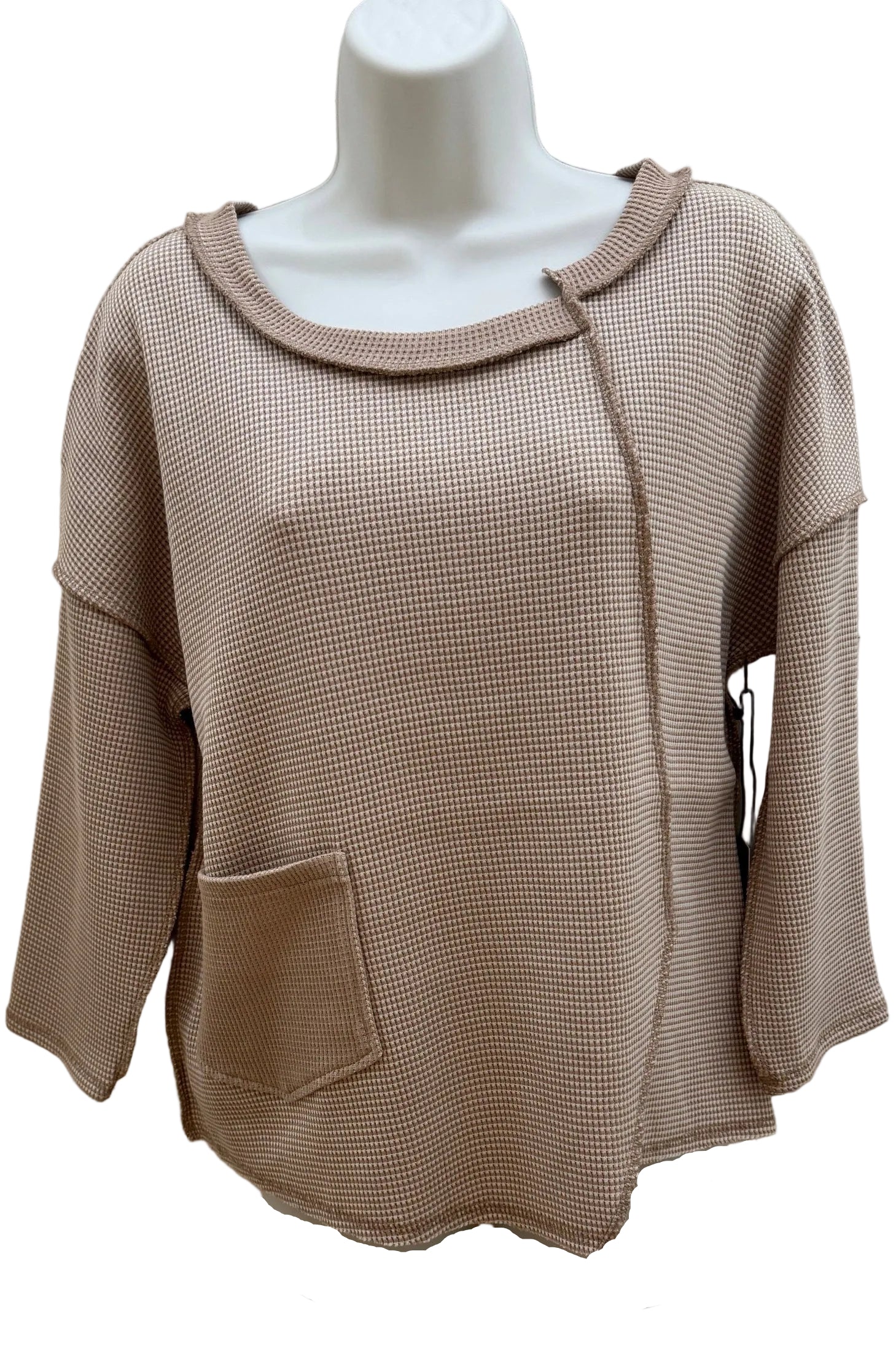 Oppostites_Attract_Inside_Out_Pullover2_ella_where_she_shops