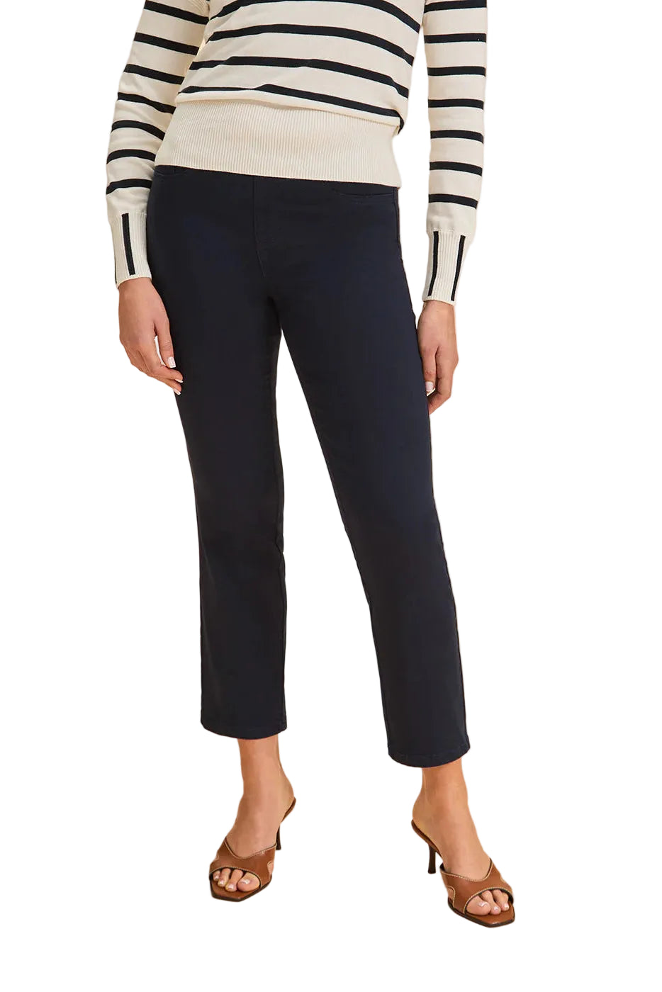 Pull-on_Straight_Ankle2_ella_where_she_shops