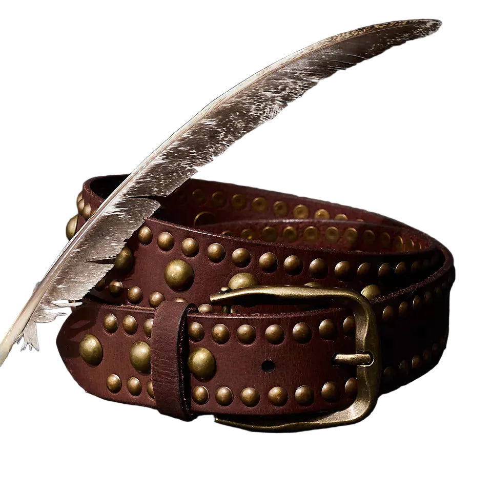 Sola_Stud_Belt_ella_where_she_shops