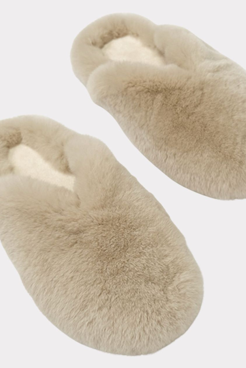 Beige plush rabbit fur slippers, product photo
