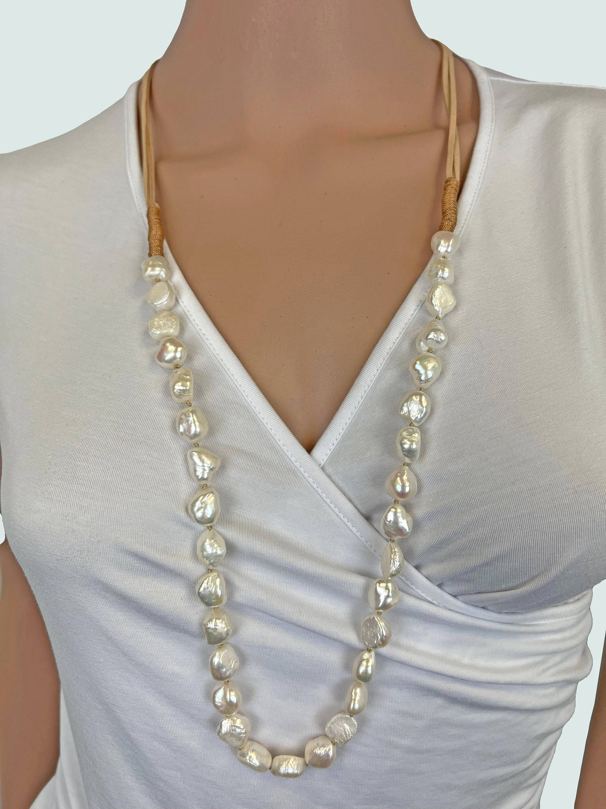 Freshwater Pearl & Leather Necklace