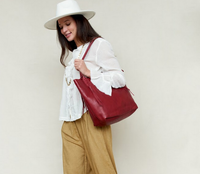 Reina Leather Tote: Red