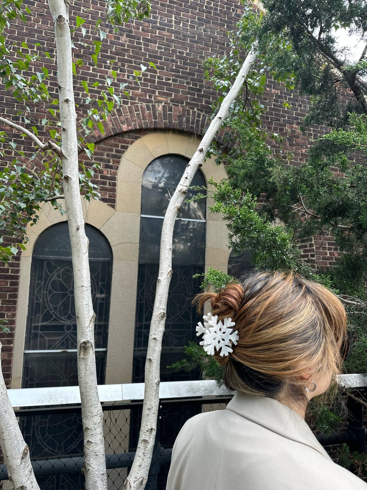 Snowflake Holiday Claw Hair Clip