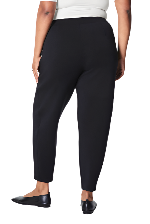 AirEssentials Barrel Leg Pant - Very Black Back - Ella Where She Shops