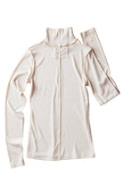 Contrast_Seam_Turtleneck4_ella_where_she_shops