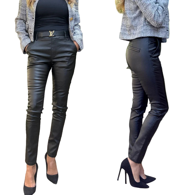 DafnaBlackVegan_ella_where_she_shops