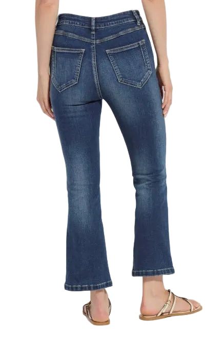 Estelle_Everyday_Flare3_ella_where_she_shops