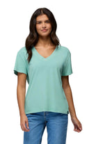 Everyday_V-neck_Tee_ella_where_she_shops
