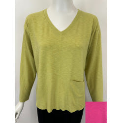 Mid seam pocket V neck top