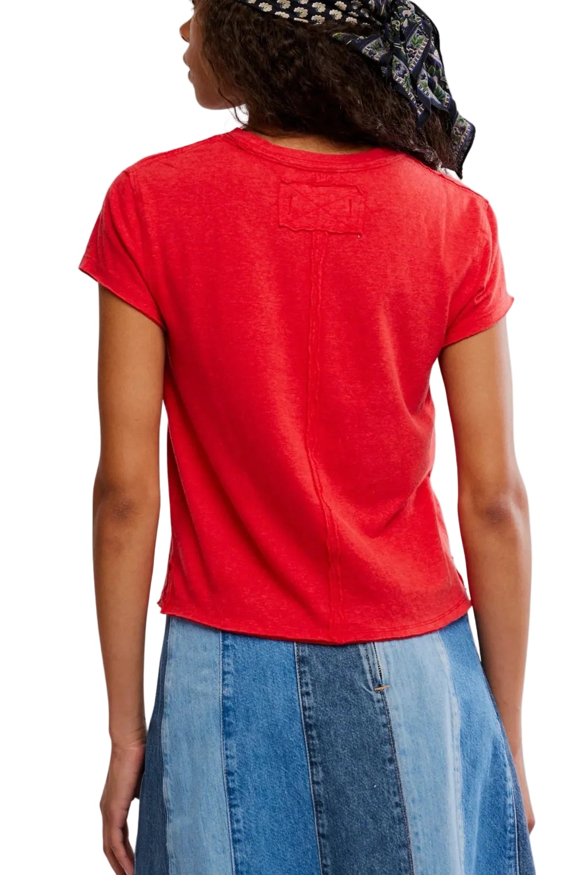 Free_People_Nova_Tee4_ella_where_she_shops