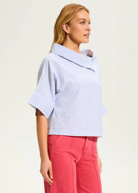 Pop over top blue stripe