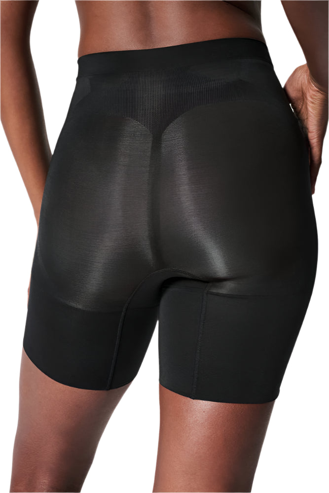 OnCore Mid-Thigh Short - Black Back - Ella Where She Shops