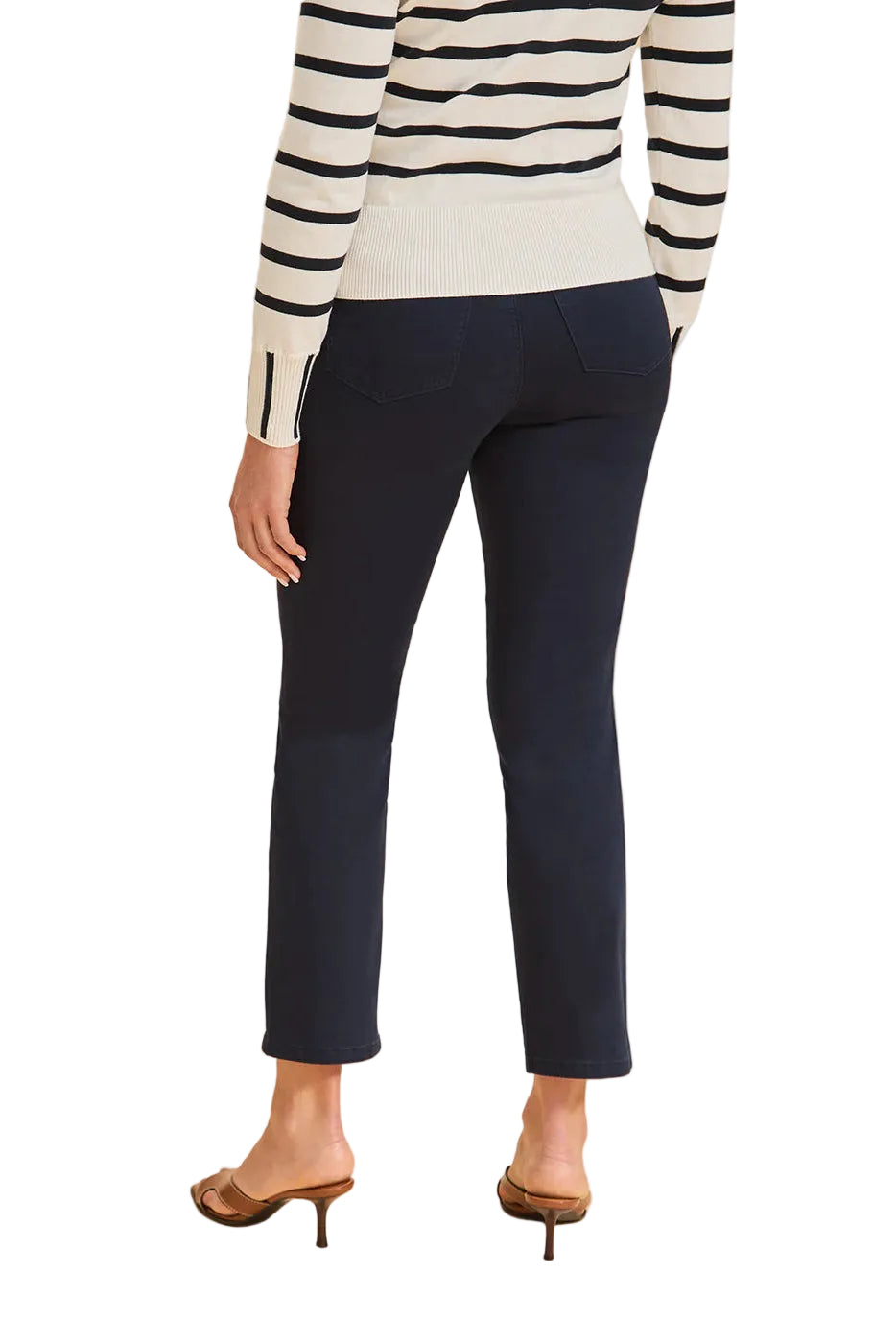 Pull-on_Straight_Ankle_ella_where_she_shops