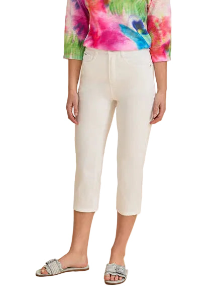Suzanne_Capri_ella_where_she_shops