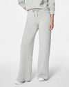 Air Essential wide leg pant