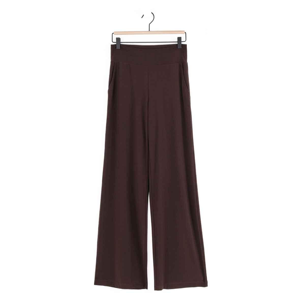 Clara Sunwoo signature wide leg pocket pant in brown, front view