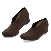 Cape Closed Toe Slip-On Shoe