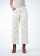 Lisette L Charlene 26" Wide Crop in ivory and charcoal, front alternate view