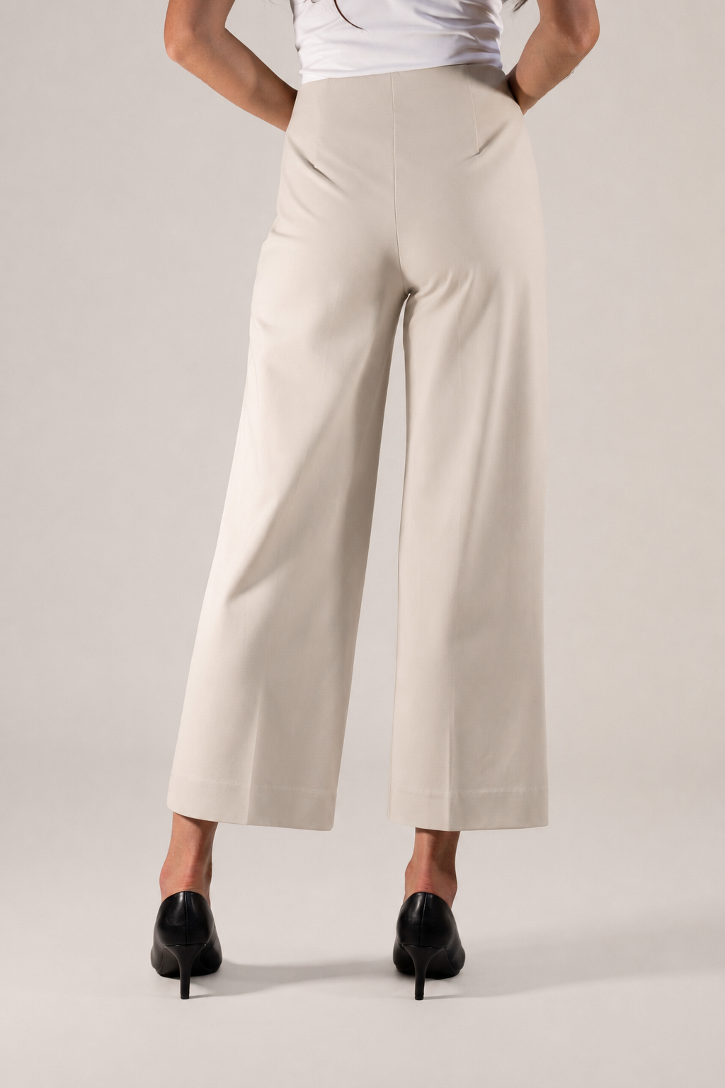 Lisette L Kathryne 28" Wide Leg Pant in stone, side view
