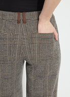 Lysse Aisling Ponte Ankle Pant in Cambridge Boheme Plaid, close-up of the back pocket