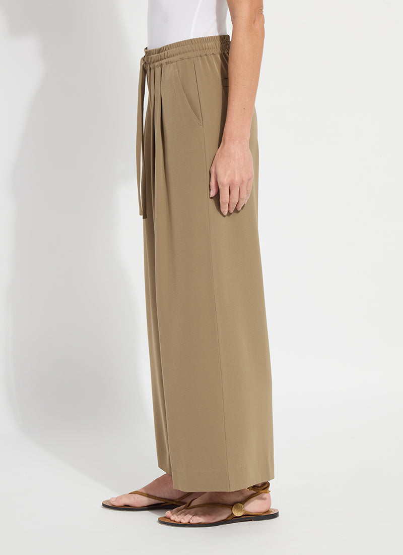 Lysse Mae pleated drawstring wide leg pant in olive leaf, alternate view