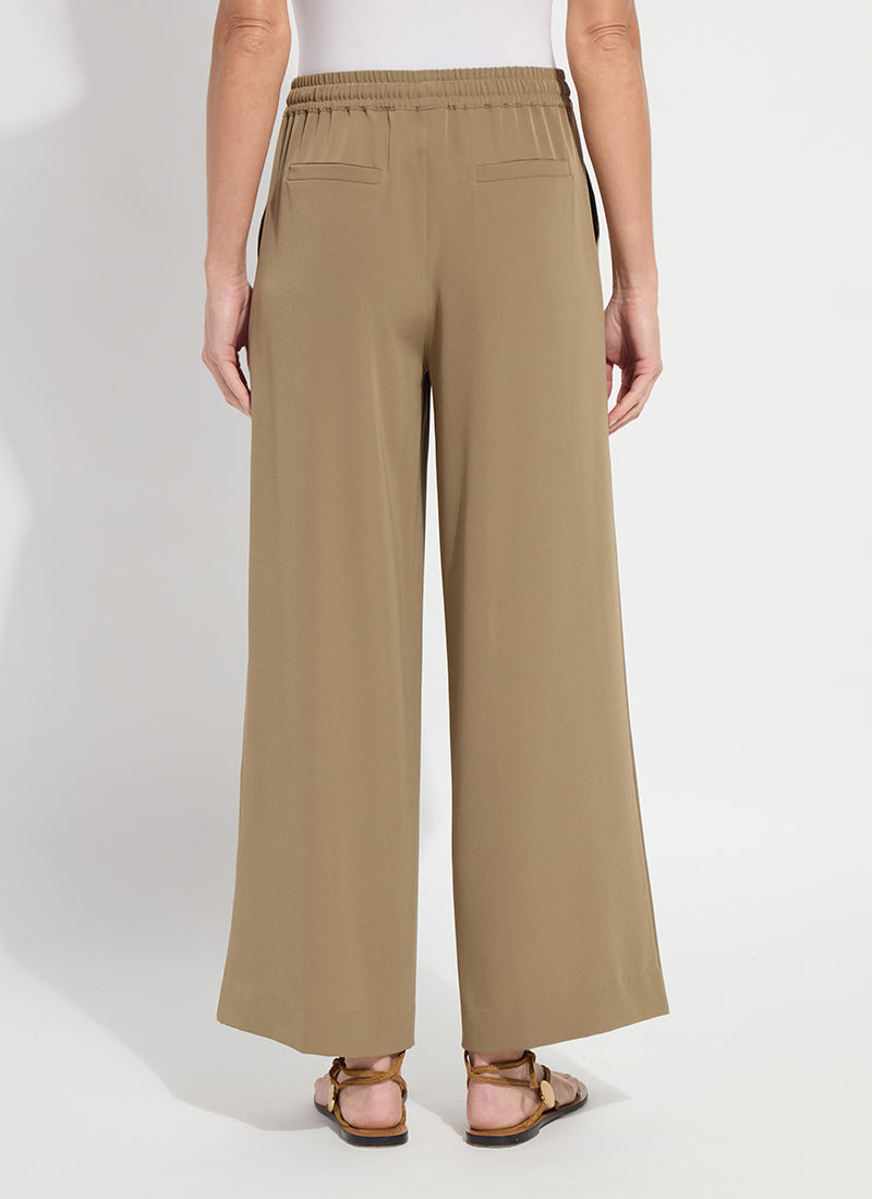 Side view of the Lysse Mae pleated drawstring wide leg pant in olive leaf