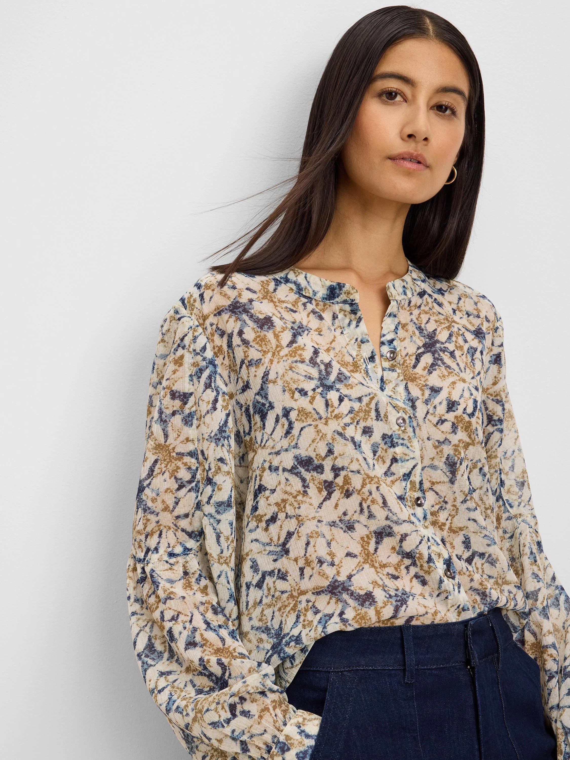 NIC+ZOE Bloomsbury Chiffon Shirt in Neutral Multi, front view