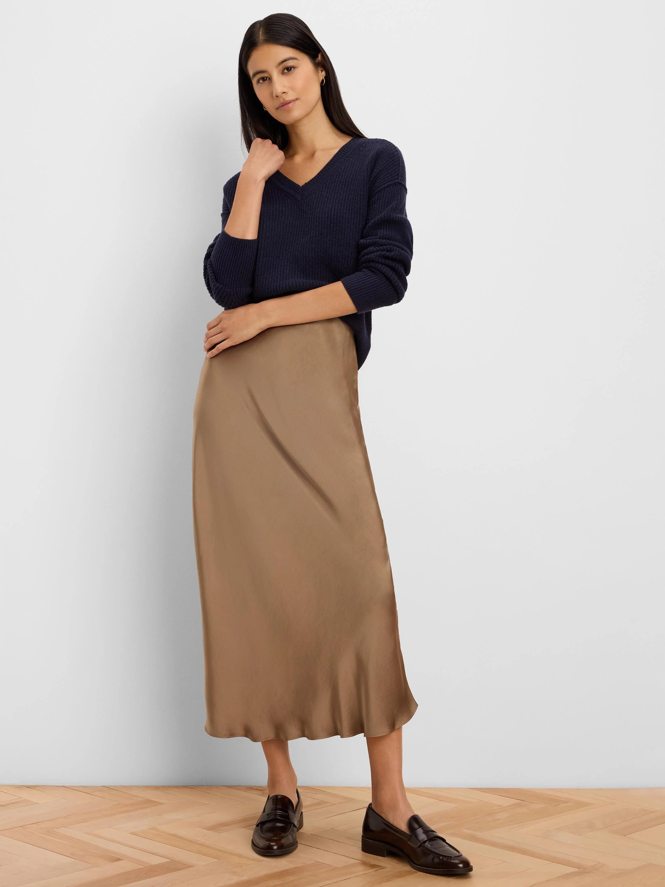 NIC+ZOE Cozy Cottage Sweater in Dark Indigo, styled full-length view