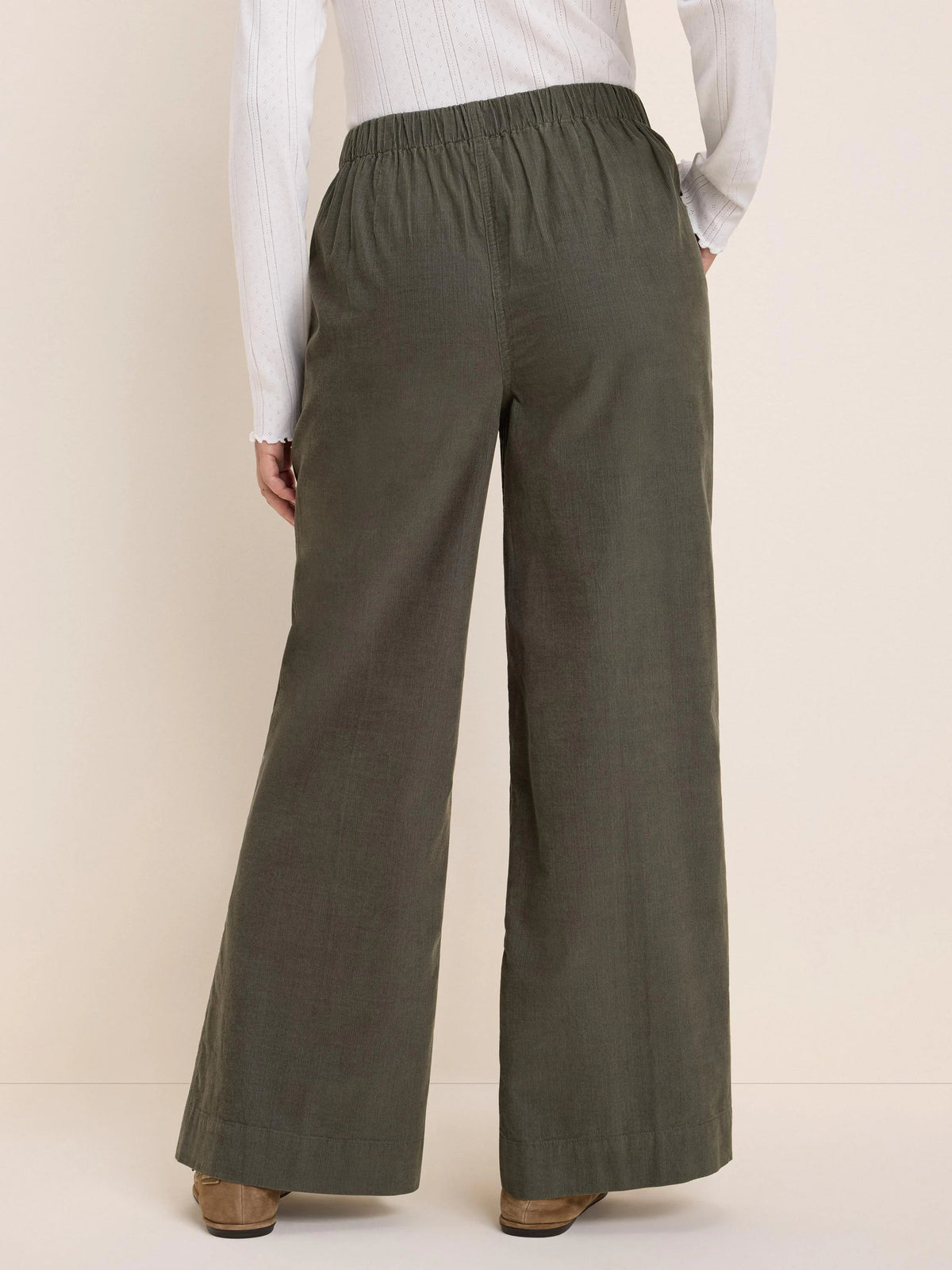 NIC+ZOE Ellis Baby Cord Pant in Briar, back view