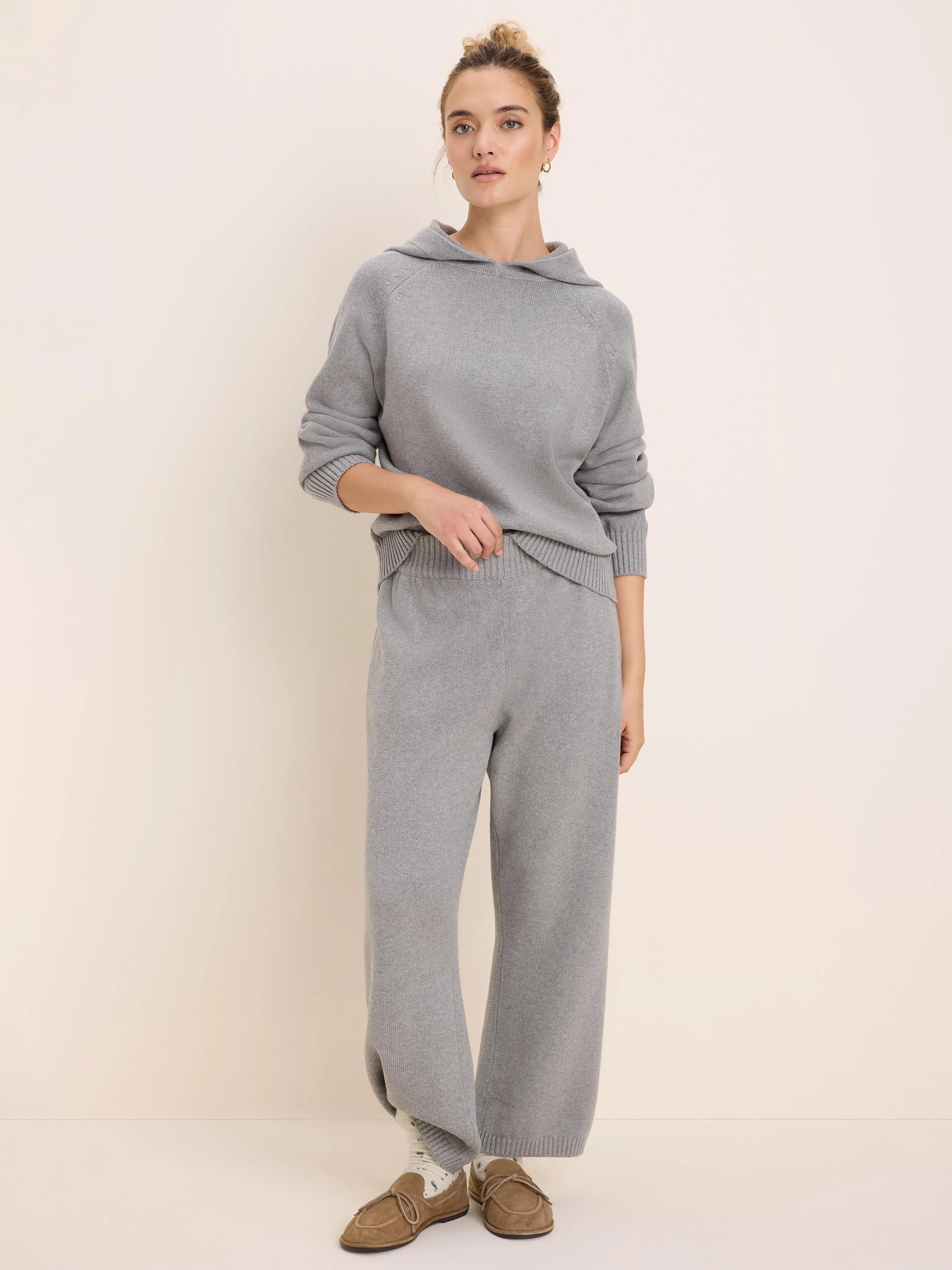 NIC+ZOE Sweater Hoodie in Grey Heather, back view