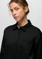 prAna Stretch Zion Long Sleeve Button Up in Black, close-up of the collar and front
