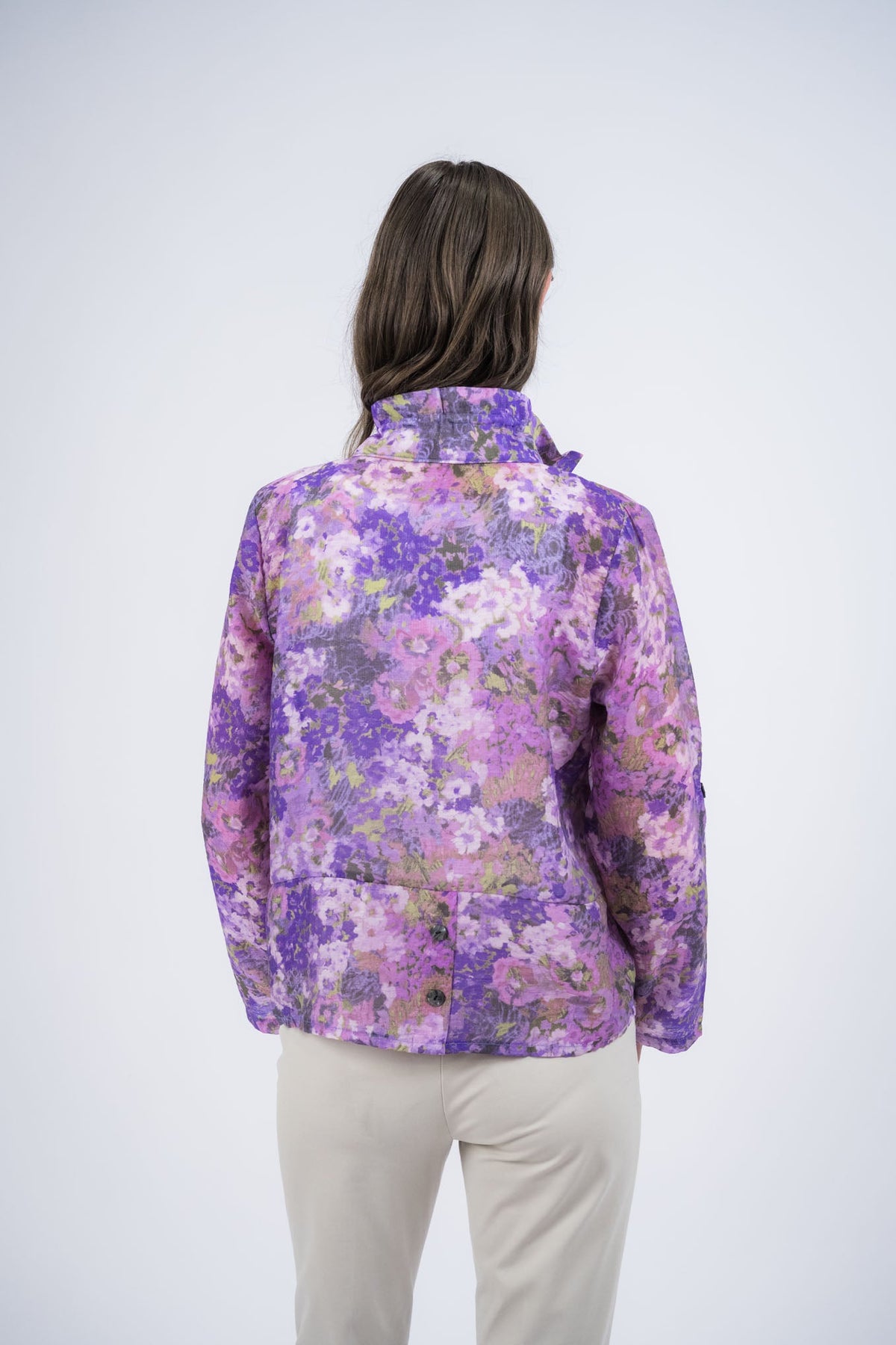 Trisha Tyler Short Wire Collar Button Jacket in purple print, side view
